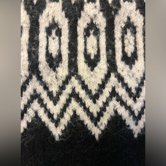 Contemporaine wool blend knit pullover S\P - Picture 3 of 9